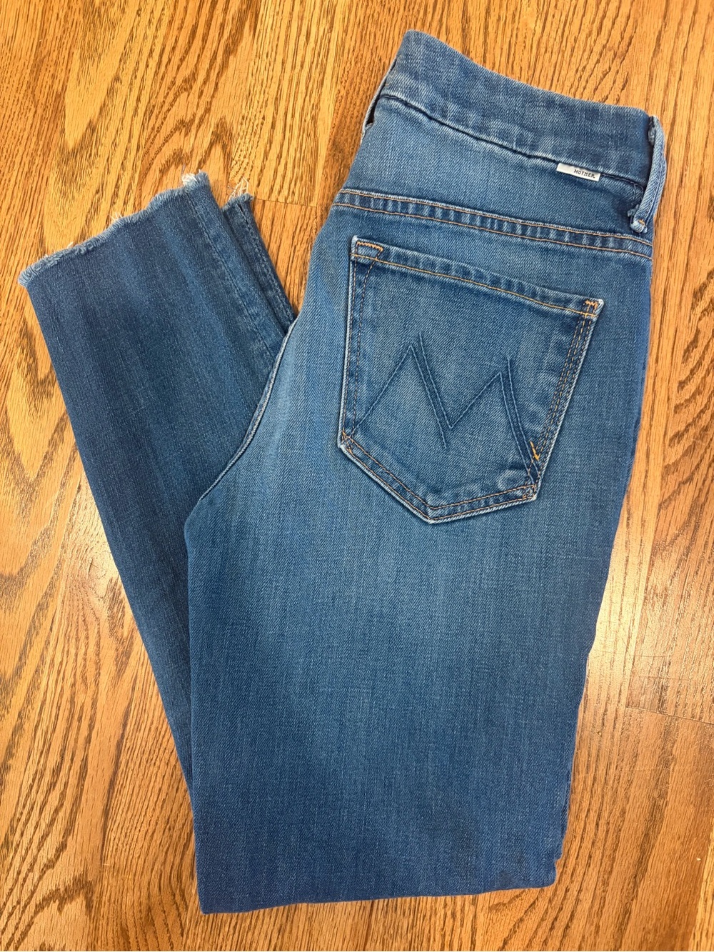 MOTHER Skinny Jeans in Medium Blue Denim